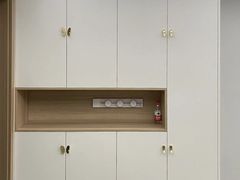 -红星美凯龙全球家居生活广场卡子门店-停车场