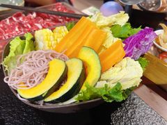 -菌自由丨野生菌火锅特色庭院餐厅(丽江古城店)