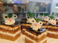 -金滏山烤肉·海鲜·火锅自助餐厅(襄阳万达店)