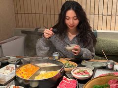 -三出山火锅(南京万象天地店)