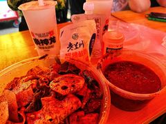 -哈海英麻辣烫(中华西路步行街店)