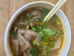 生烫鲜牛肉粉-江三王记牛杂馆(总店)