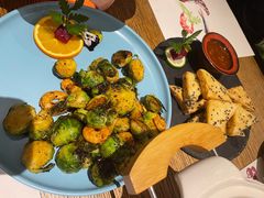 孢子甘蓝煎虾仁-甜阿姨·天台花园私房菜(万松园店)