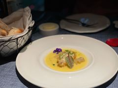 -弦月窗LUNETTE BY AMANDA(复兴路店)