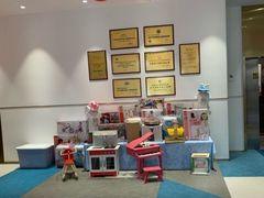 -龙格亲子游泳·水育早教运动中心(绿城店)