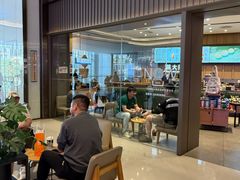 -星巴克臻选(万象前海店)