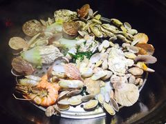 -船梆煮•蒸汽海鲜·炉火烤肉(五四广场店)