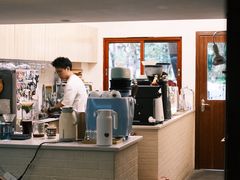 -SAFARI COFFEE