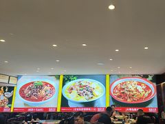 -川流不息·地道川菜·小龙虾(松东路店)