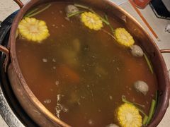 -牛村来人潮汕牛肉火锅(西单店)