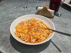 -凤凰园烤鸭店·唐山菜·传承花椒肉(老唐丰路店)