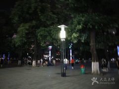 -北部湾广场