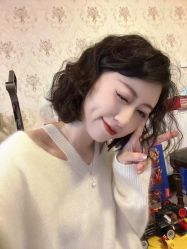 -十六番发型师事务所