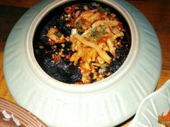 -洞庭土菜小炒馆(易发广场店)