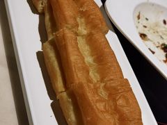 油条-百年恒益烧腊海鲜酒家·非遗传承(广州黄埔店)