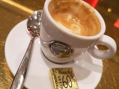 -VENCHI 闻绮(北京国贸商城店)