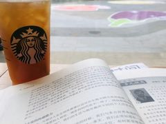 -星巴克臻选(深圳龙华红山天虹店)