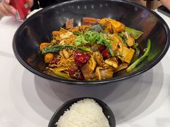 -醉人椒麻辣香锅(王府井喜悦店)