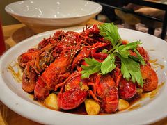 油焖小龙虾-莲餐厅·湖北菜·潜江小龙虾店(愚园路店)
