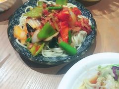 -大巴扎的姑娘(荣盛时代广场店)