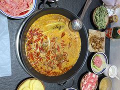 -四小区火锅·巷子里的重庆火锅(花照壁店)