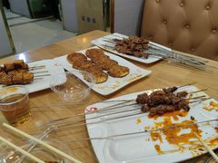 -花儿穆萨·烤肉餐厅(石马坪店)