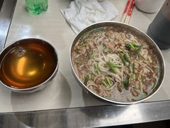 -正宗杨记普洱酸醋米线(总店)