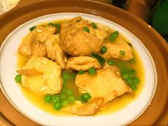石锅鸡蛋豆腐-眷江南之小蓝鲸(王府大街店)