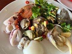 -荣誉国际酒店-云顶旋转餐厅