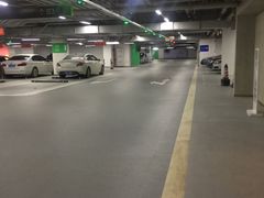 -成都银泰中心-停车场