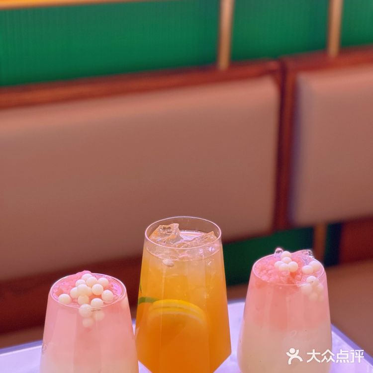 今天是闺蜜请我吃8头鲍!大海螺!的一天~