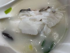 姜君千岛湖鱼头-姜君·千岛湖鱼头馆(浦东大道店)