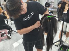 -首脑美容美发化妆美甲培训学校(长沙校区)