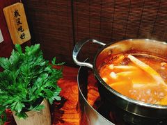 -独食火锅·半米屋台(直营总店)