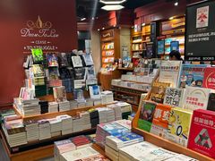 -西西弗书店&矢量咖啡(来福士广场店)