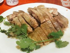 咸鹅-鲤鱼塘农家山庄