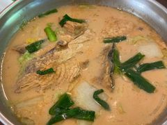 三文鱼芋头汤-Chom Cafe and Restaurant