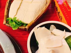 -谭鸭血老火锅(漳州路店)