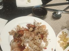 -东方红海鲜百汇(国际大厦店)