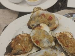 -东方红海鲜百汇(国际大厦店)