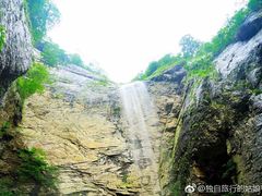 -燕子河大峡谷天坑仙境