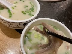 -肖仙仙羊肉汤·创于1996年(三官堂总店)
