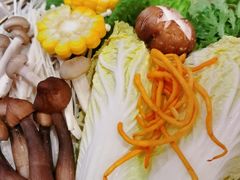蔬菌组合-牛牛章·章鱼水煎肉(光谷世界城店)
