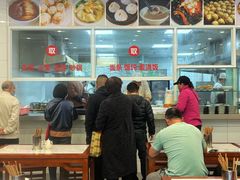 -老西白点心店