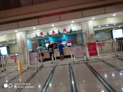 -医科大学游泳馆