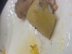-明本湛江鸡•海鲜小厨(陈家祠店)