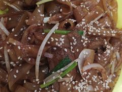 干炒牛河-小龍鳳餐室(番禺路店)