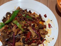 -谷丽麦馕新疆菜·清真(步步高梅溪新天地店)