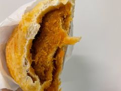 咸蛋超人欧包-一鸣真鲜奶吧(巴黎都市奶吧店)