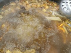 -牛知府云南菌汤鲜牛肉火锅(肖家湾店)